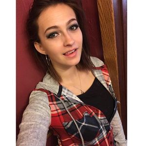 Meet your Posher, Natalie